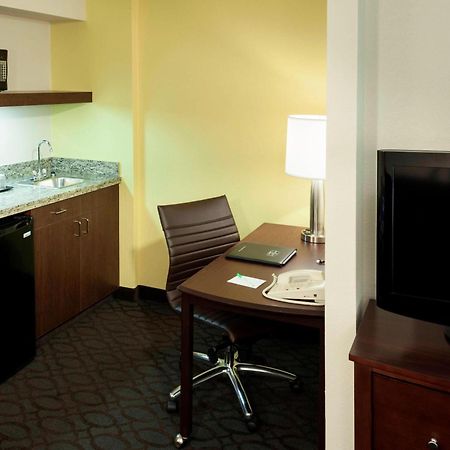 Springhill Suites By Marriott Dallas Downtown / West End Extérieur photo